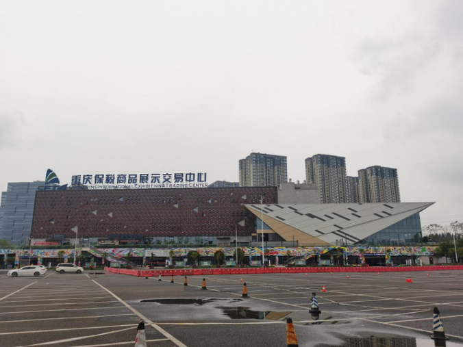 寸灘國際絲路花街建筑光影秀于7月1日開街上演啦！(圖1)