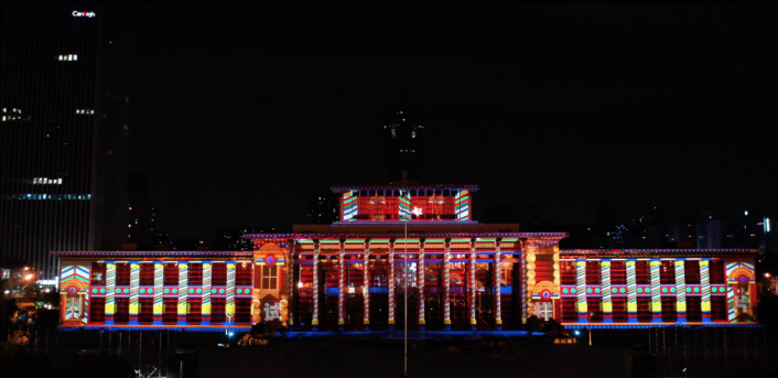 天空創(chuàng)想用科技點(diǎn)亮城市！杭州武林廣場(chǎng)3DMAPPING秀震撼上演！(圖7)